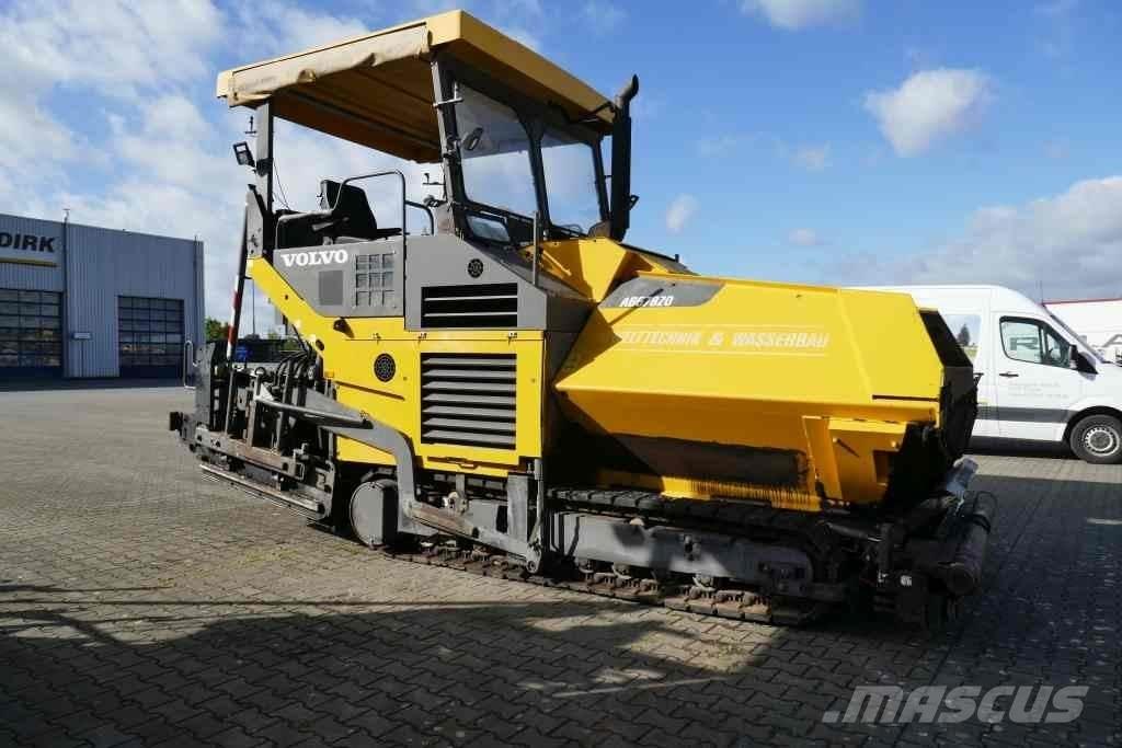 Volvo ABG 7820 Машини за асфалт