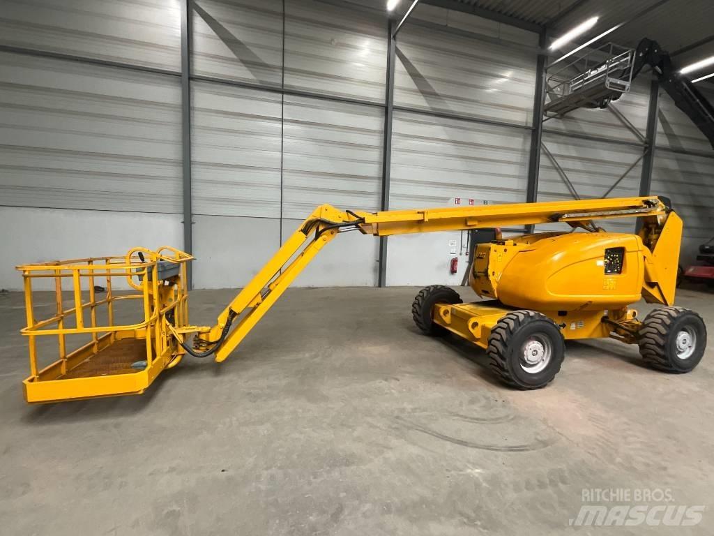 JLG 600 AJ Съчленени стрелови подемници