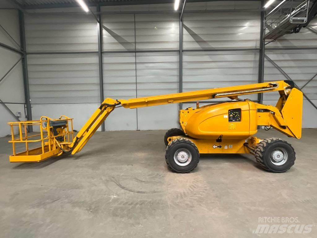 JLG 600 AJ Съчленени стрелови подемници
