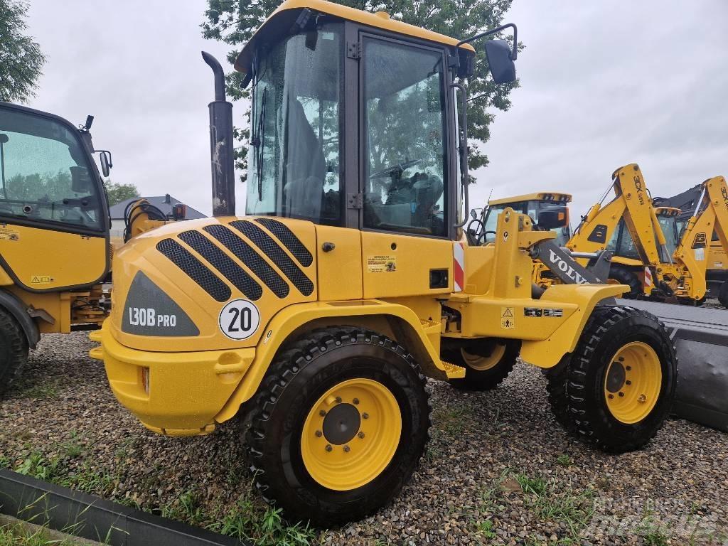 Volvo L 30 Колесни товарачи