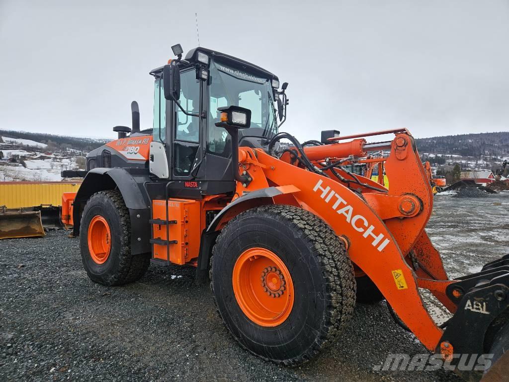 Hitachi ZW 180-6 Колесни товарачи
