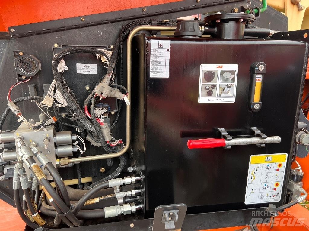 JLG 340 AJ Съчленени стрелови подемници