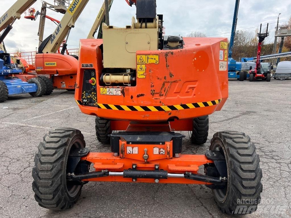 JLG 340 AJ Съчленени стрелови подемници