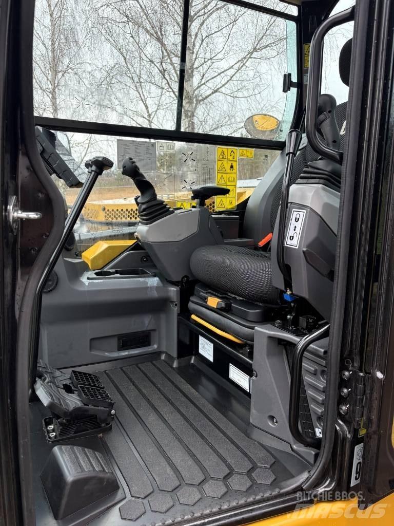 CAT 306 Мини екскаватори < 7 т