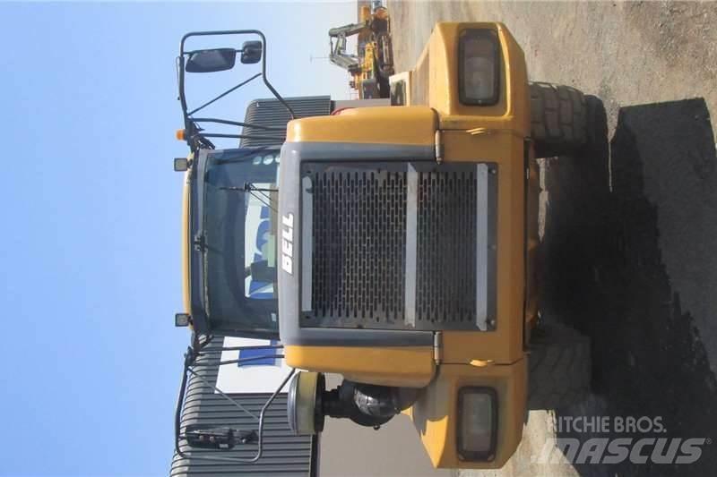 Bell B20D Цистерна