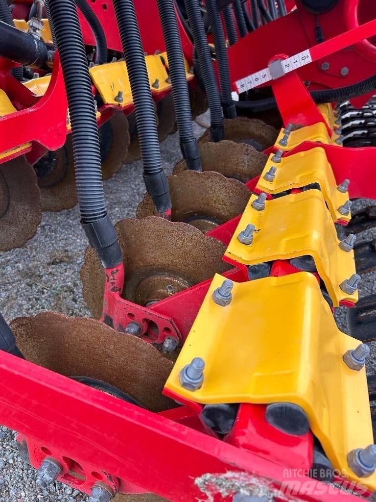 Väderstad Rapid400C Комбинирани редосеялки