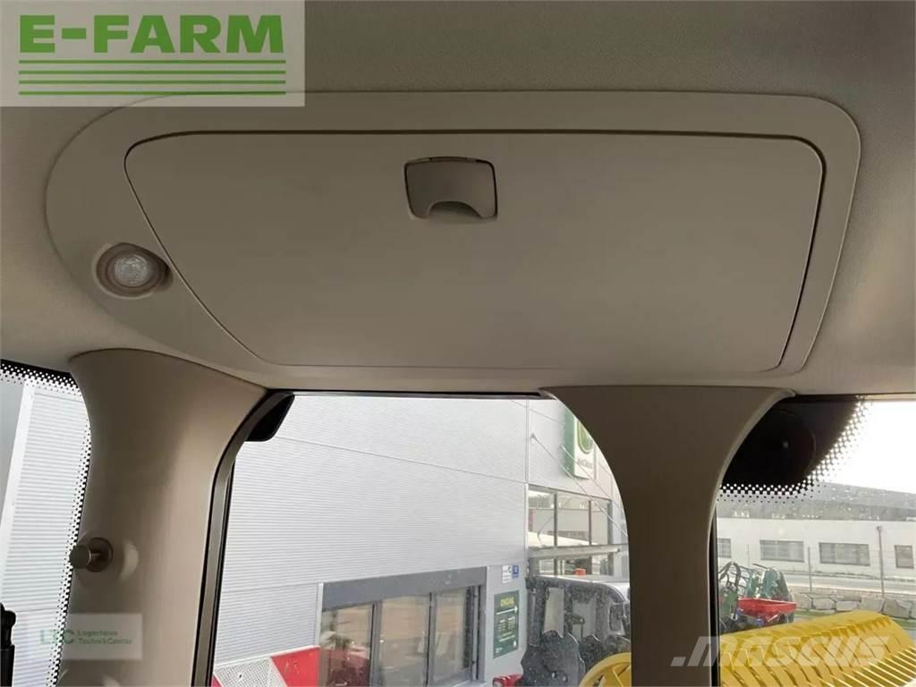 John Deere 6r 215 Трактори