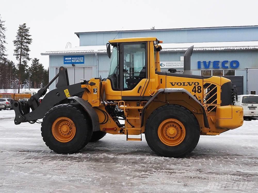 Volvo L 90 F Колесни товарачи