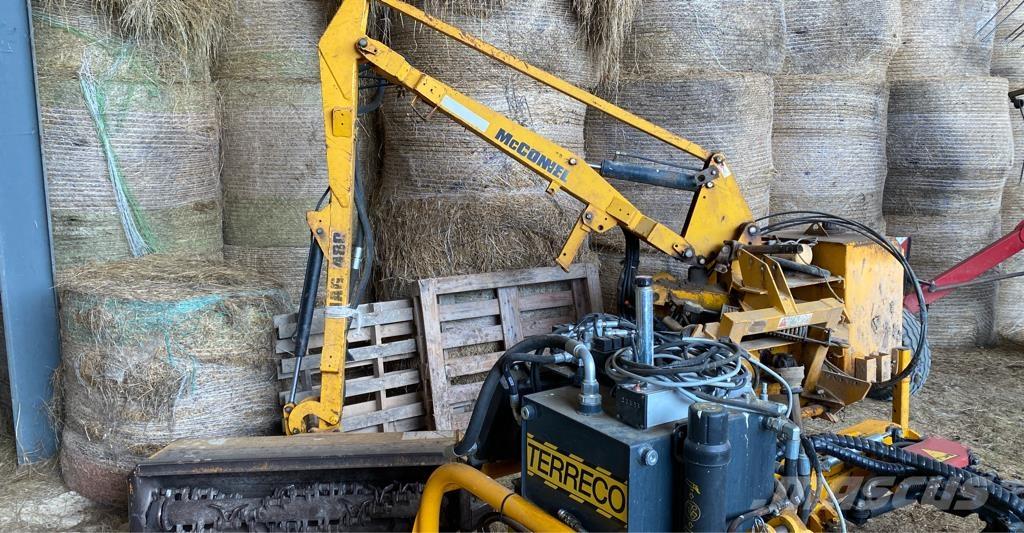 McConnel MAG 480 Косачки за монтиране и теглене