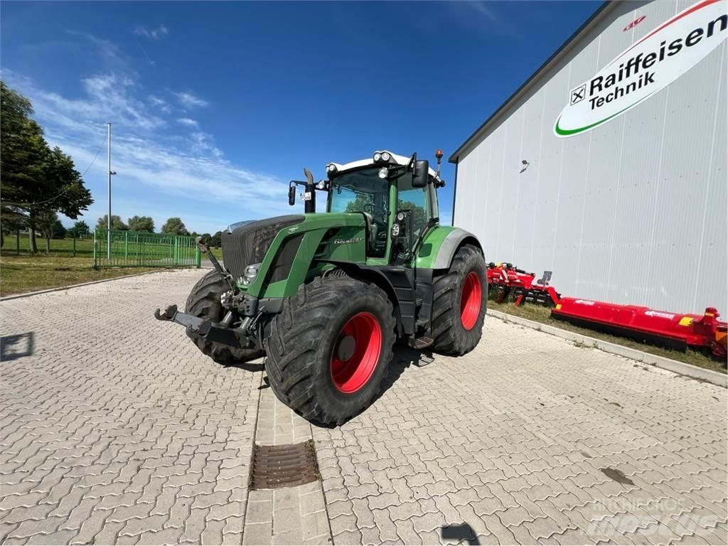 Fendt 828 Vario Трактори