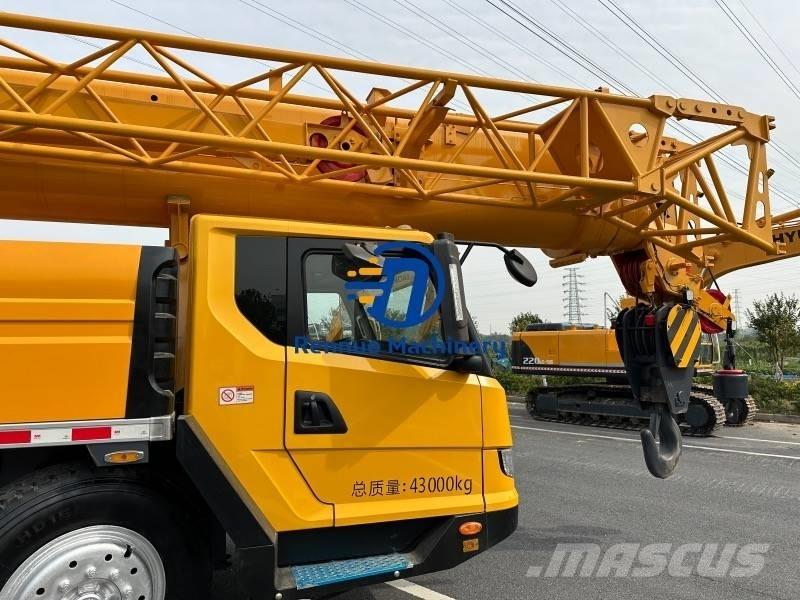XCMG XCT 50 Всъдеходни кранове