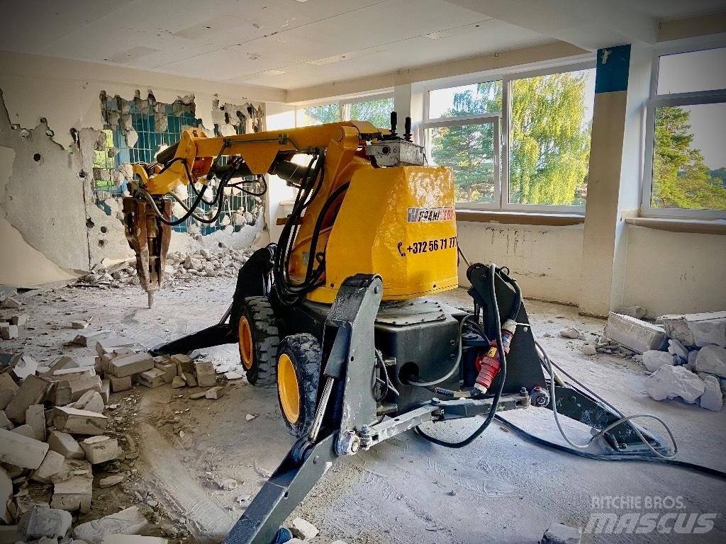 Brokk 250 Багери за разрушаване
