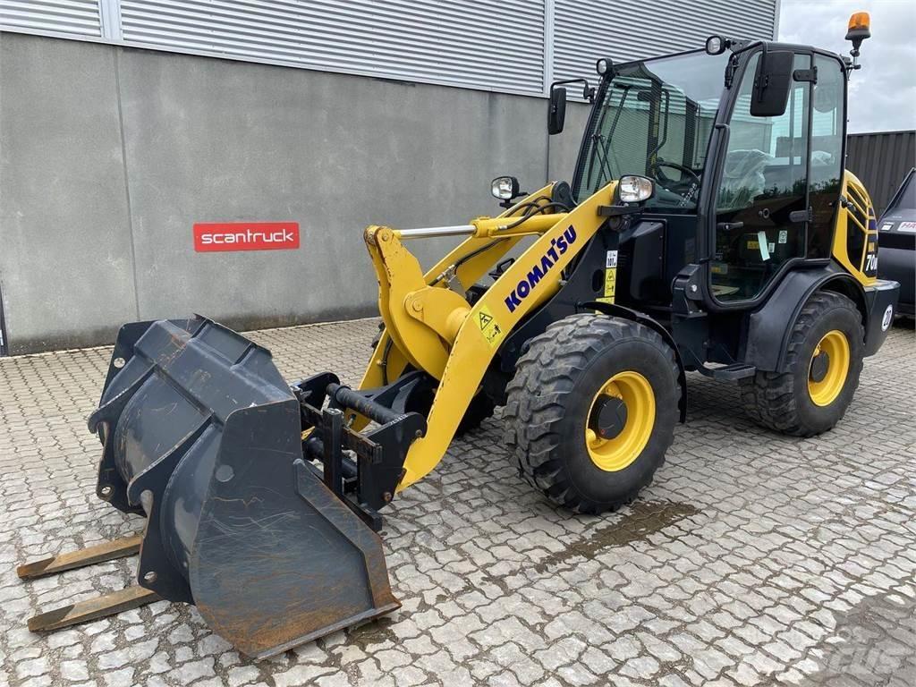 Komatsu WA70M-8EO Многофункционални товарачи