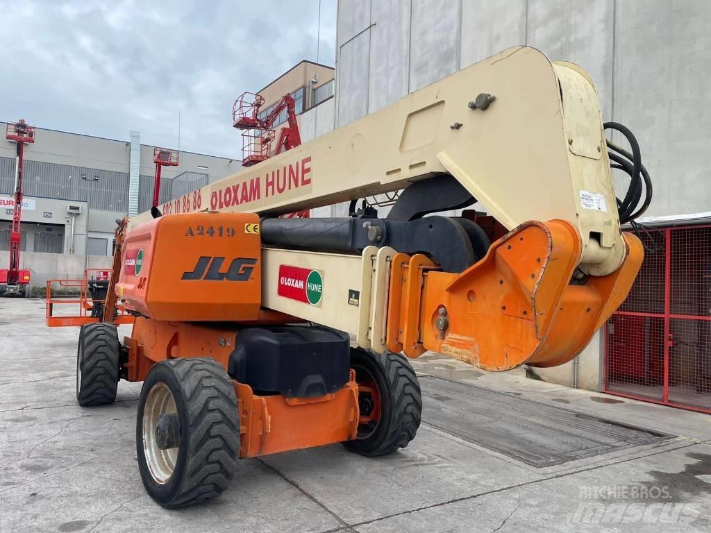 JLG 1250 AJP Съчленени стрелови подемници