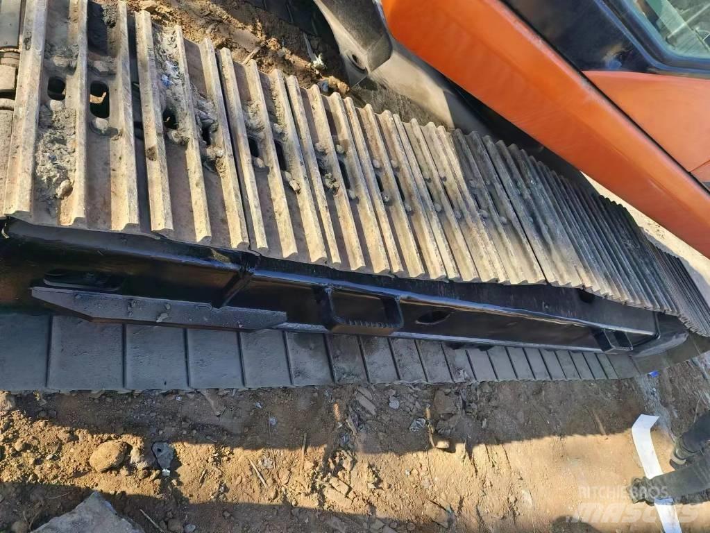 Doosan DH225LC-7 Верижен екскаватор