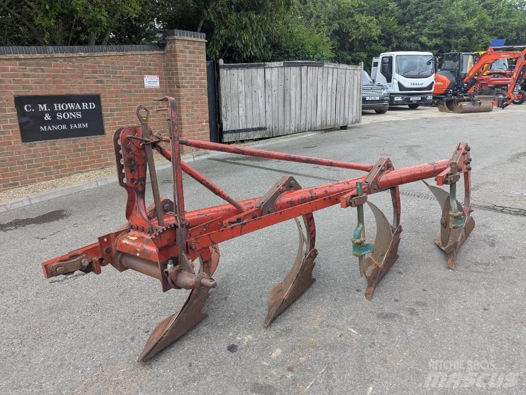 Kverneland 4 Furrow Косачки