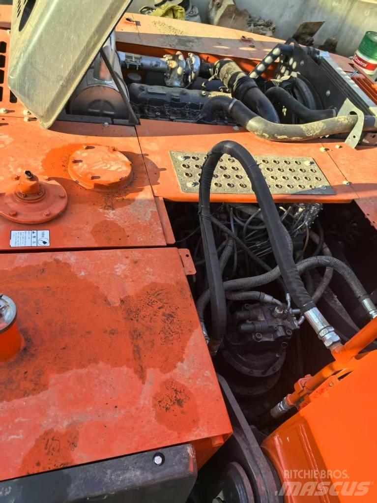 Hitachi ZX 240-3 Верижен екскаватор