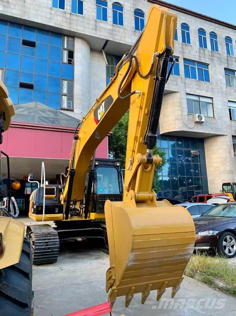 CAT 320 D Верижен екскаватор