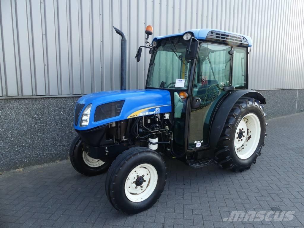 New Holland T4040F Трактори