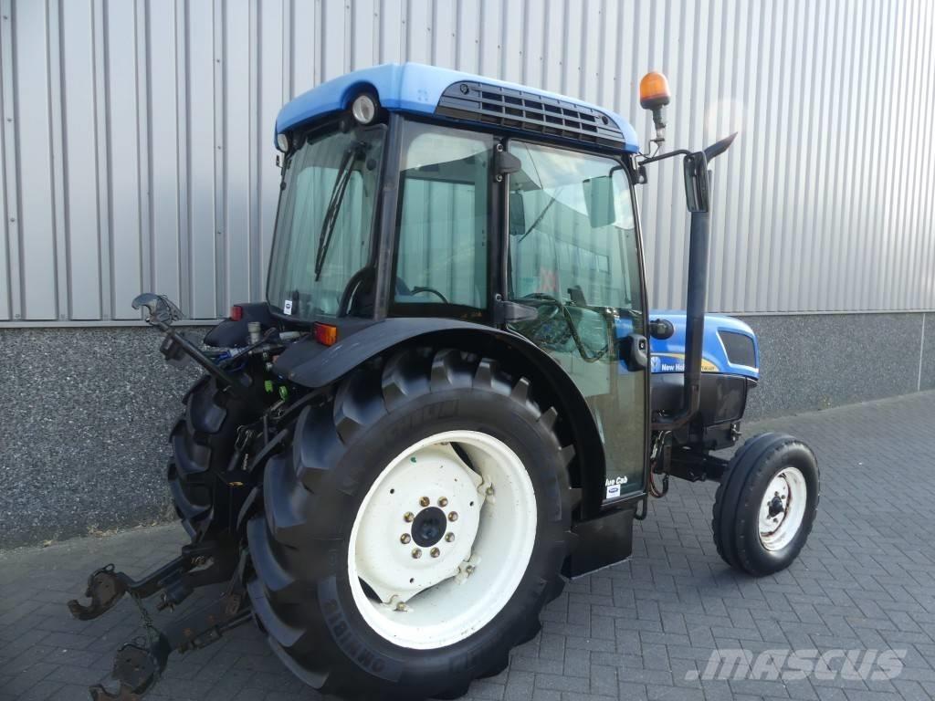 New Holland T4040F Трактори