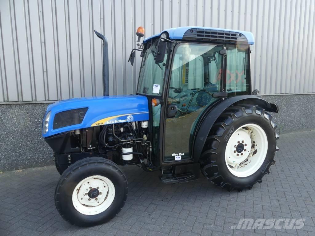 New Holland T4040F Трактори