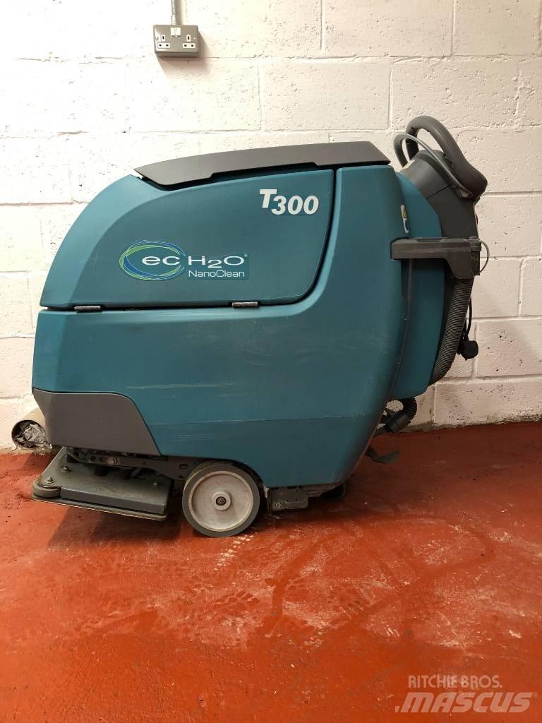 Tennant T300 Скрубер сушилни
