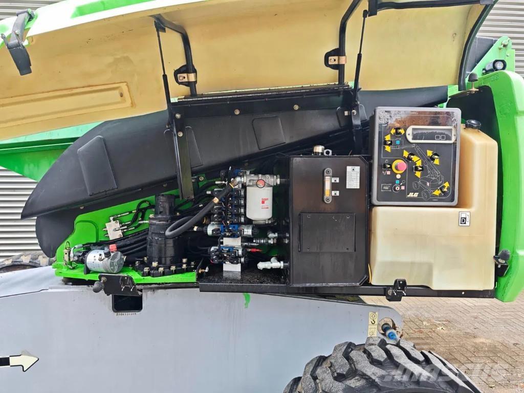 JLG 660 SJ Телескопични повдигачи
