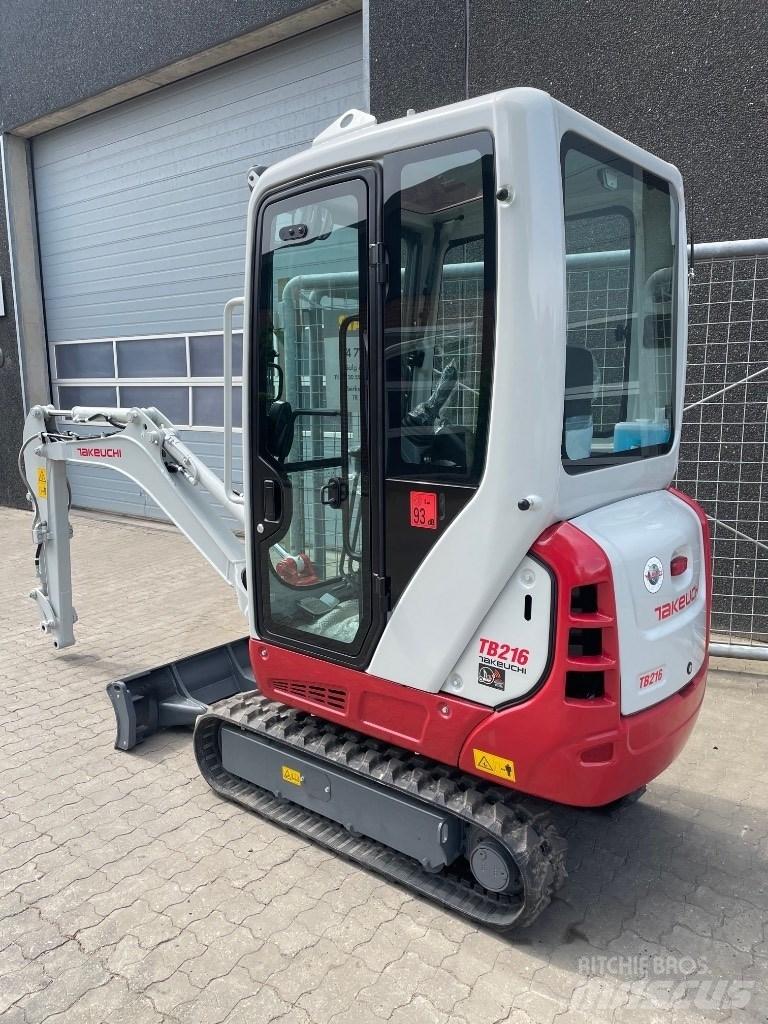 Takeuchi TB216 Мини екскаватори < 7 т