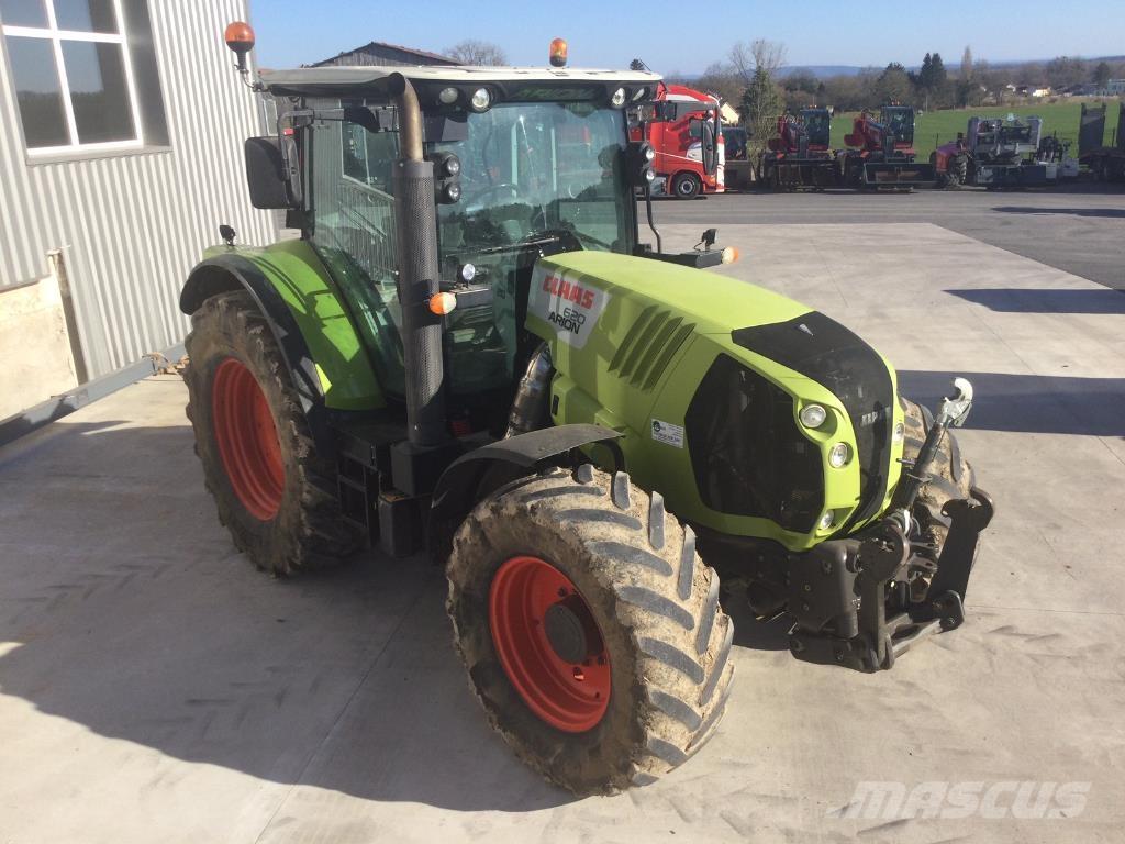 CLAAS ARION 620 Трактори