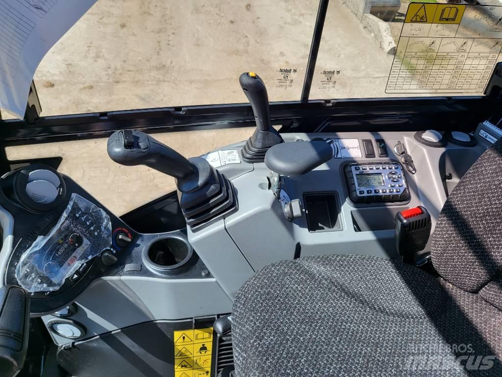 Bobcat E 27 Z Мини екскаватори < 7 т