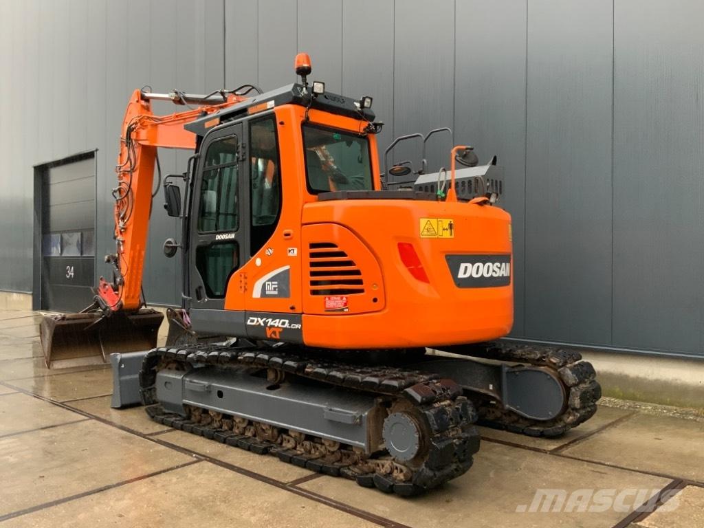 Doosan DX 140 LCR Верижен екскаватор