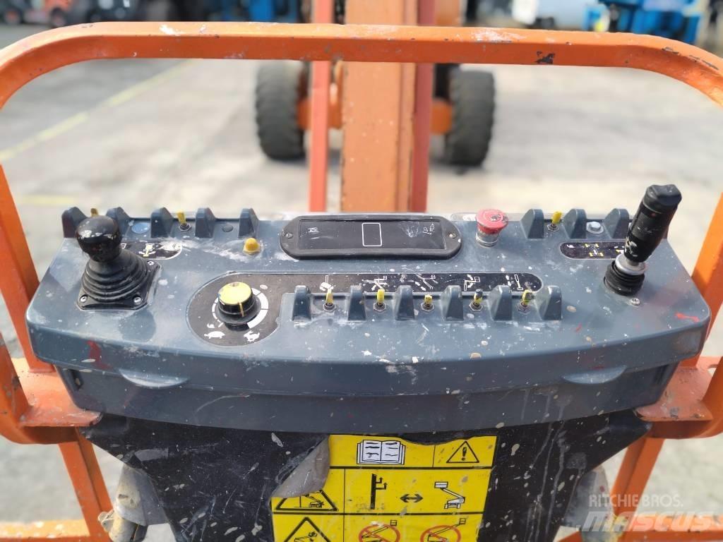JLG 800 AJ Съчленени стрелови подемници