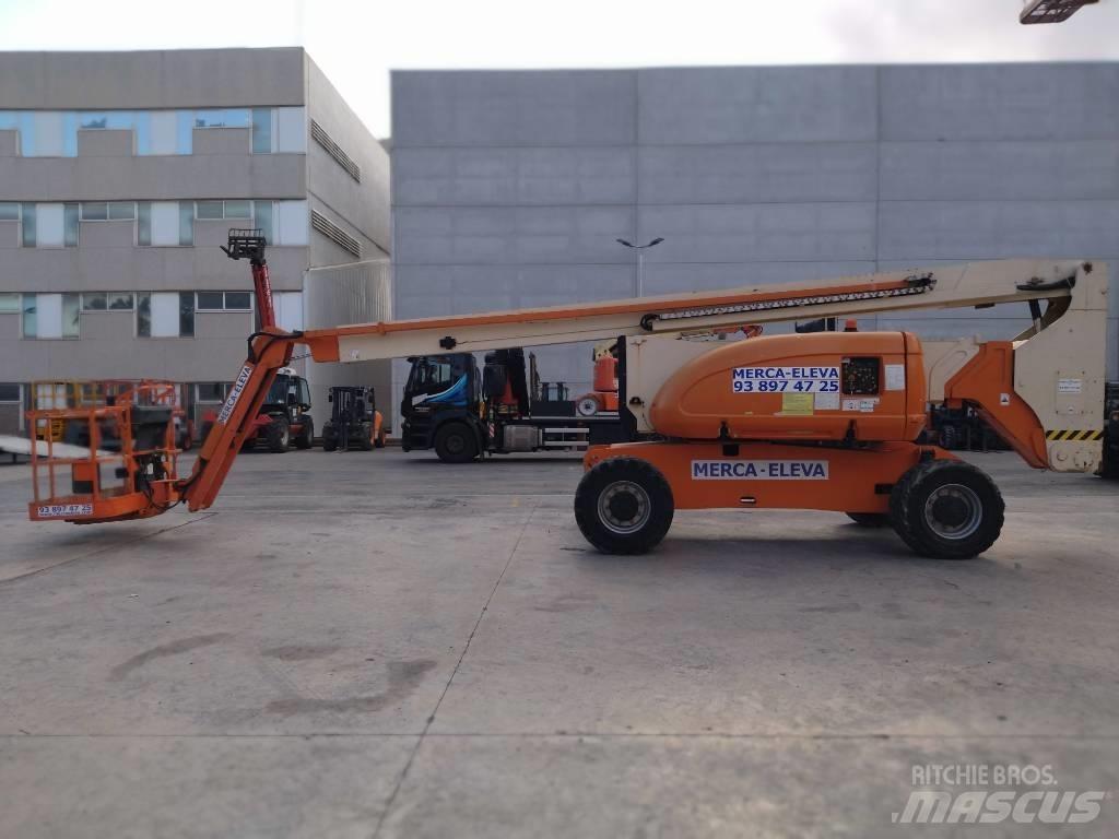 JLG 800 AJ Съчленени стрелови подемници