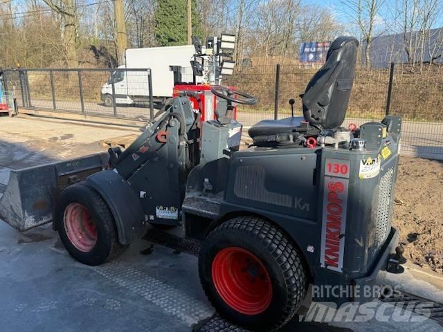 Knikmops KM 130 Мини товарачи
