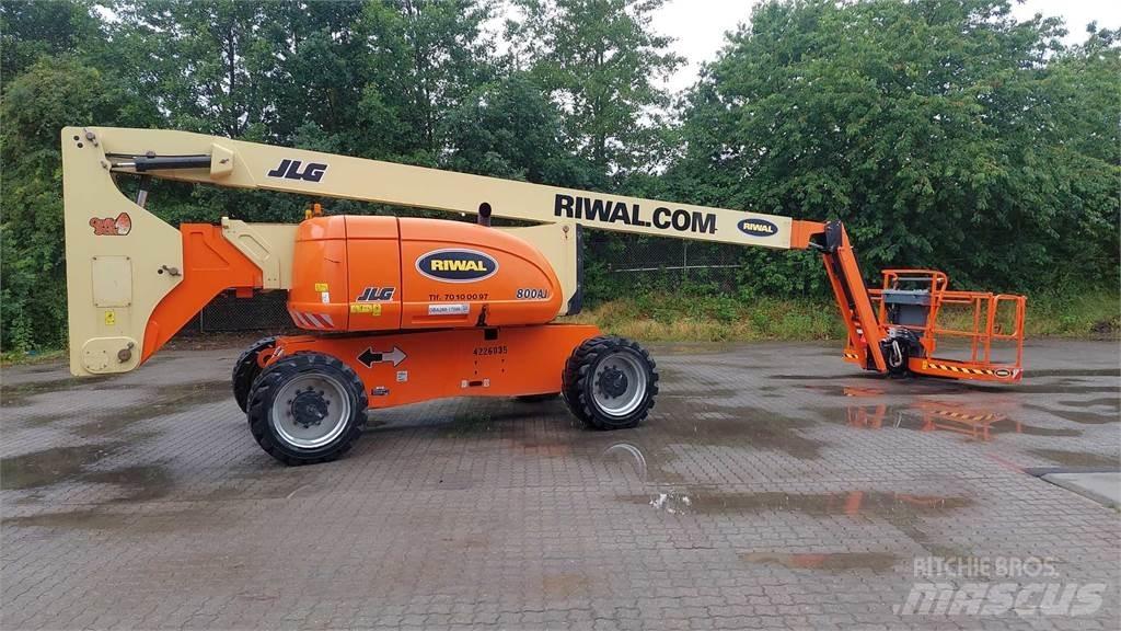 JLG 800AJ Съчленени стрелови подемници