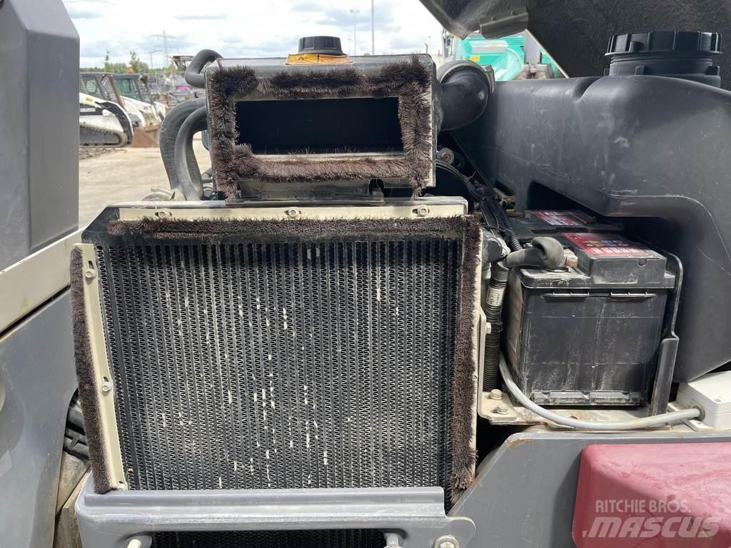 Dynapac CC1300 Двойни барабанни ролки
