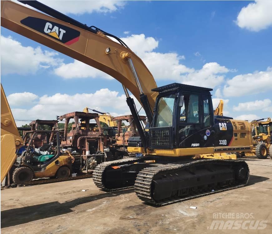 CAT 320D Верижен екскаватор