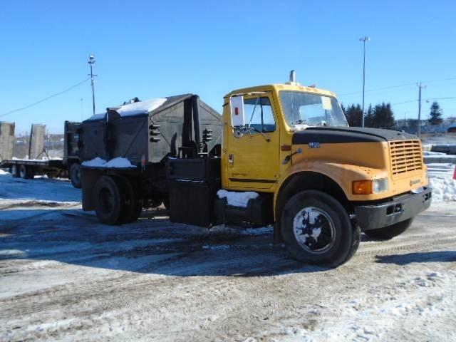 International 4900 Автобетоновози

