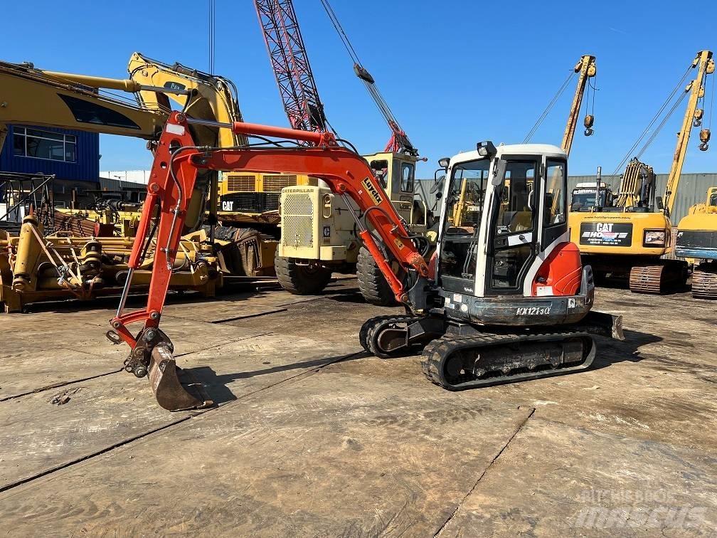 Kubota KX 121-3 Мини екскаватори < 7 т