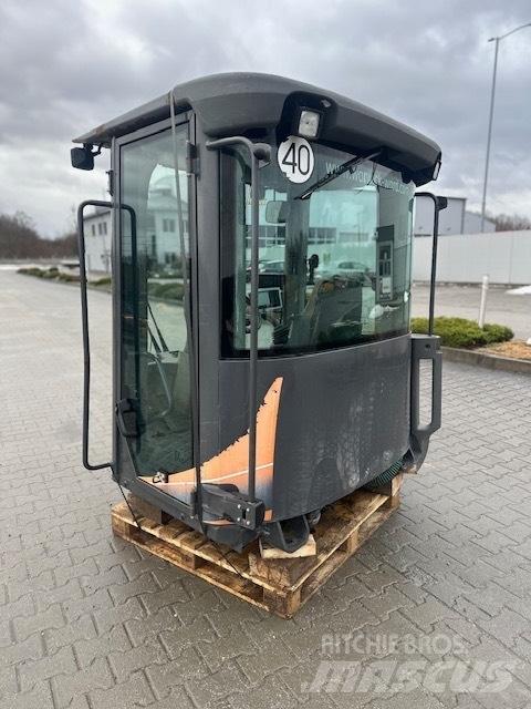 CASE 721 F USED CAB Кабина