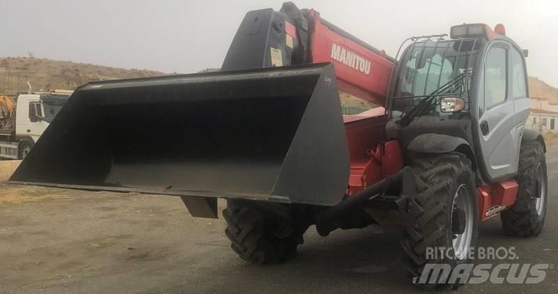 Manitou MT 1335 Телескопични товарачи