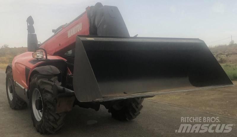 Manitou MT 1335 Телескопични товарачи
