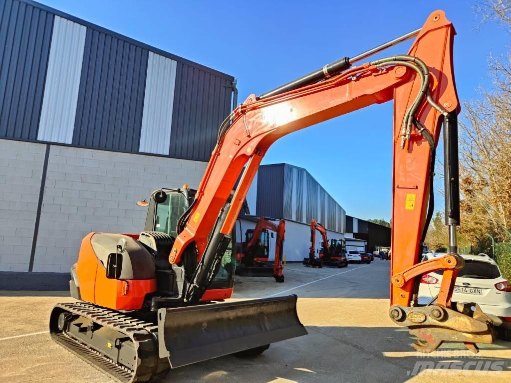 Kubota KX080-4a2 Средни екскаватори 7т - 12т