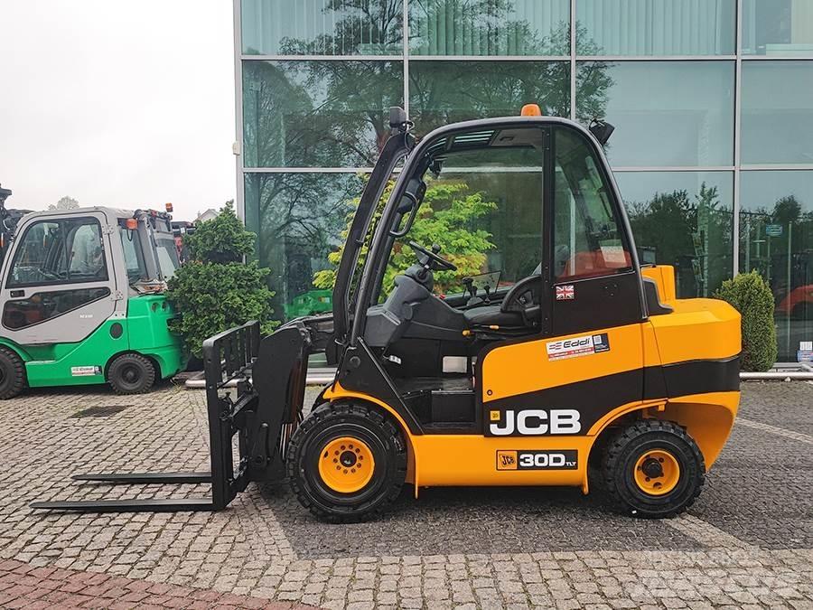 JCB TLT30D Дизелови камиони