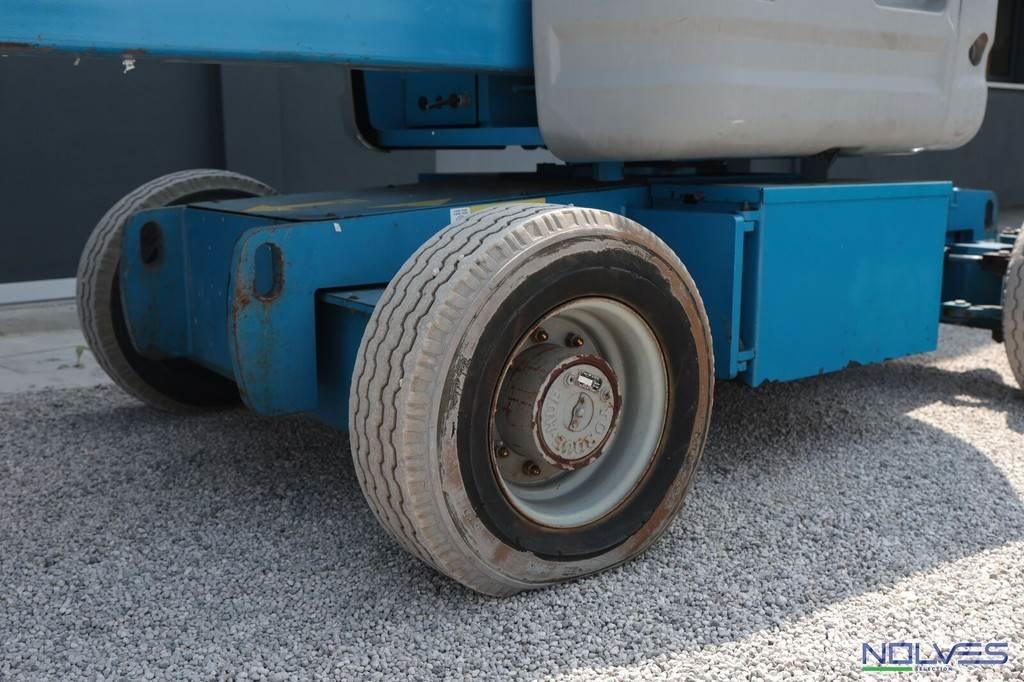 Genie Z45/25JDC Съчленени стрелови подемници