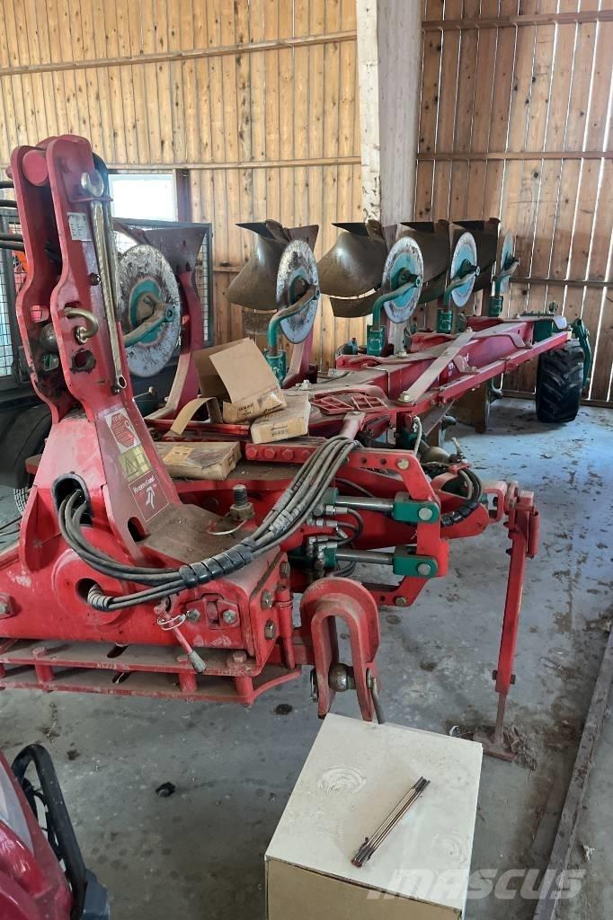 Kverneland EG85 Реверсивни плугове