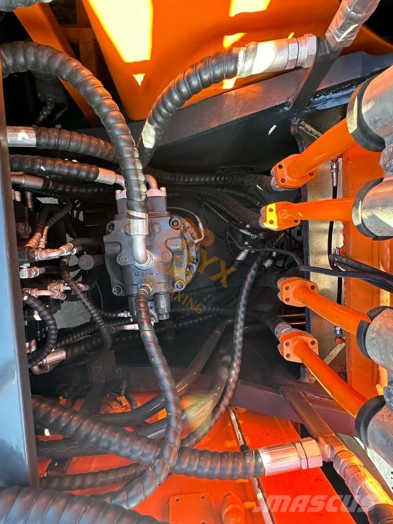 Doosan DX 225 LCA Верижен екскаватор