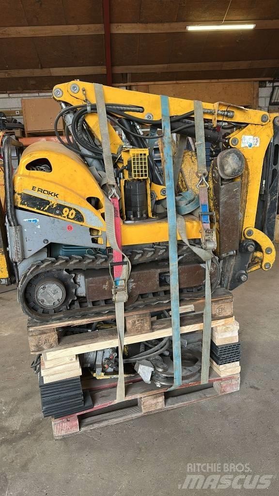 Brokk 90 Багери за разрушаване
