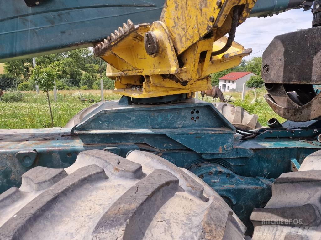 HSM 904 F Скидери
