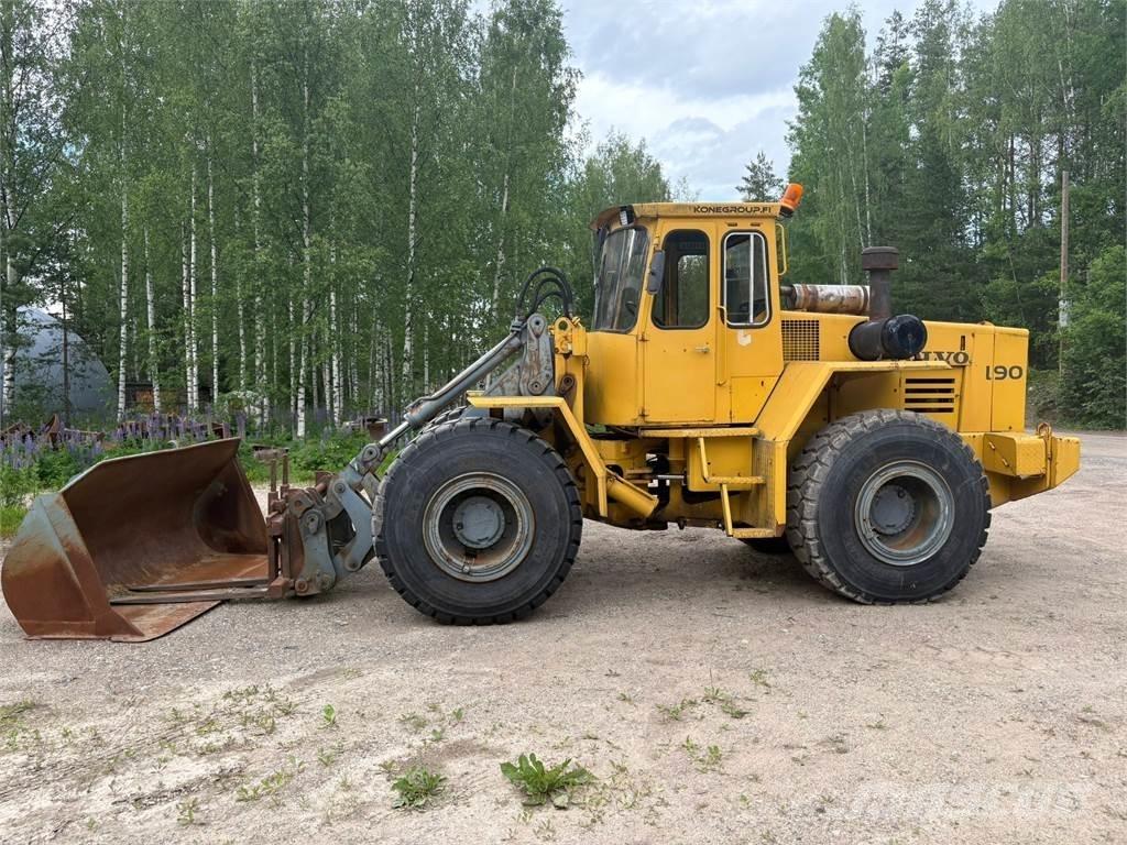 Volvo BM L90 5.5. Колесни товарачи
